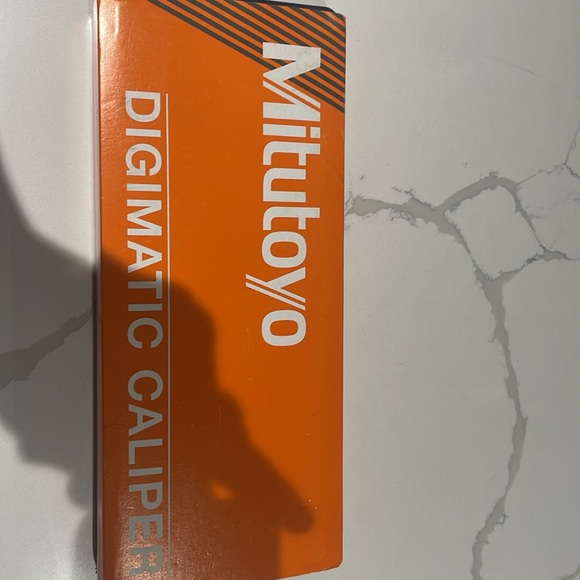 Mitutoyo 500-196-30CAL Absolute Advanced Digimatic Caliper - Picture 5 of 5